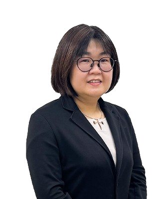 Dr. Katherine Khor with transparent background for doctor pages